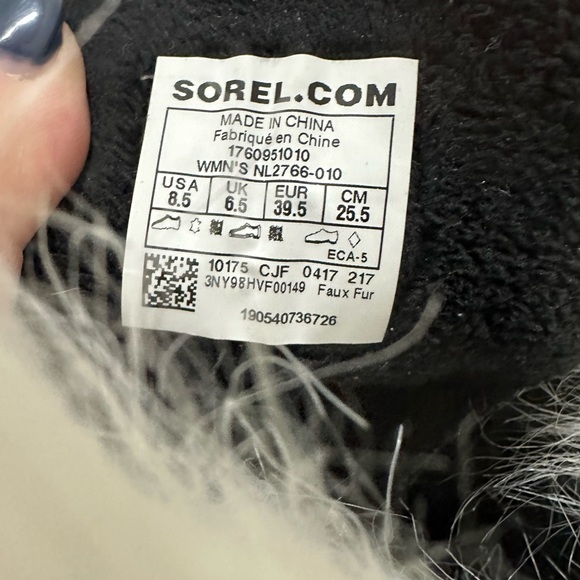 Sorel Winter Boots - Picture 4 of 4